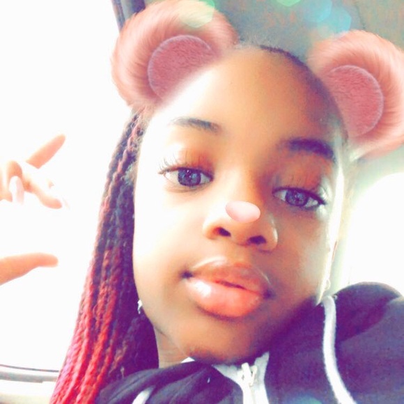 Meet your Posher, Ashley - Picture 1 of 1